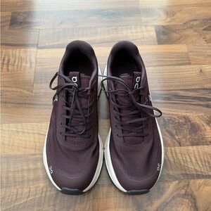 On Running Women’s Dark Burgundy Sneakers